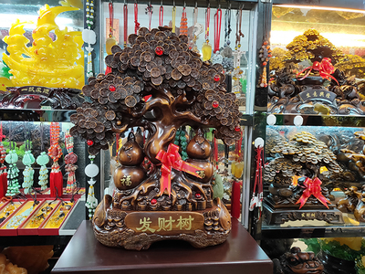 合肥桌面擺件批發(fā)團購定制工藝品擺件專賣店發(fā)財樹