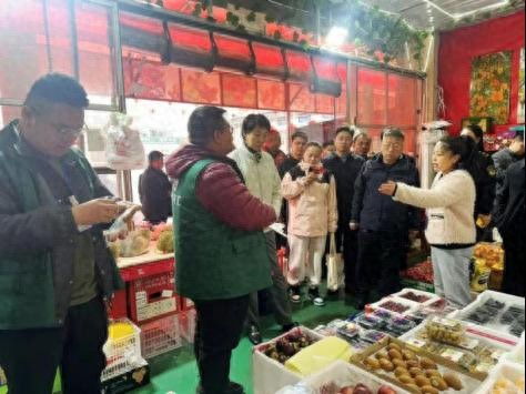 山西忻州市場監管局到太原市調研農批市場食用農產品快檢工作